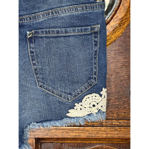 High Waisted Short by Aeropostale. Features distressed details and lace appliqué - Picture 8 of 12